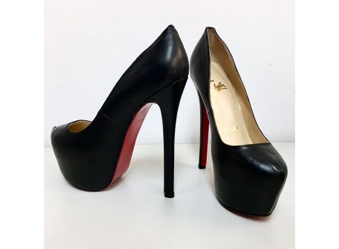 Louboutin Sapato Meia Pata Salto 15cm Inspired