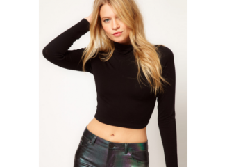BYDI Blusa de Gola Alta Cropped (Cores)