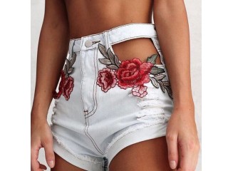 Short Jeans Cintura Alta Vazado Roses